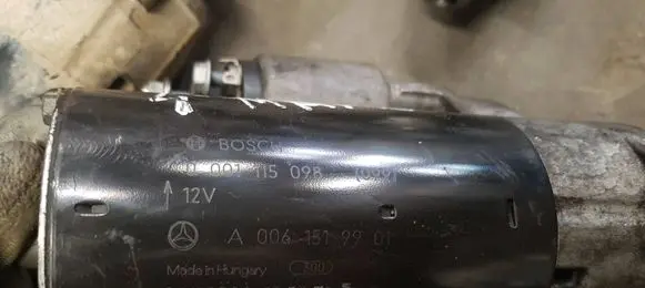 Mercedes-Benz E W212 Starter motor A0061519901 20110826 0001115098