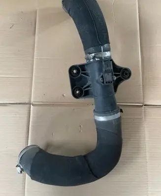 Audi A6 C7 Intercooler hose/pipe 4G0145737AG