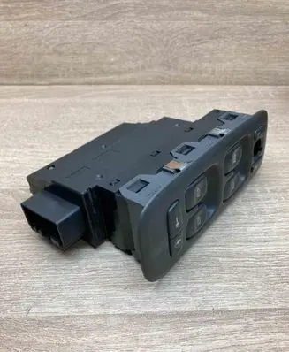 Volvo S60 Electric window control switch 8682836
