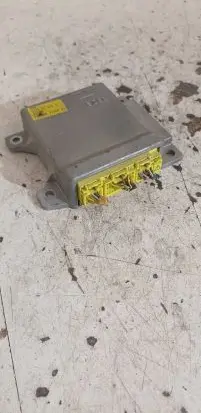 Mazda Premacy Airbag control unit/module C17657K30B 3326052 3104A