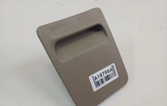 Subaru Legacy Glove box