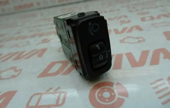 Mitsubishi Lancer VIII Light switch