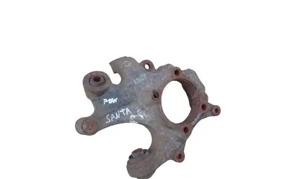 Rear wheel hub spindle/knuckle