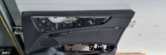 Audi A6 S6 C8 4K Front door trim bar 4K2867106A