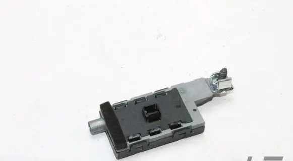 Peugeot RCZ Aerial antenna amplifier
