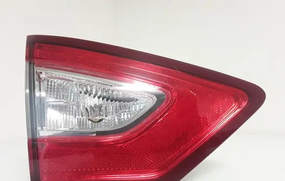 Ford Fusion II Tailgate rear/tail lights DS7313A603AD