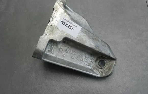 Volkswagen Phaeton Engine mounting bracket 3D0199307AB