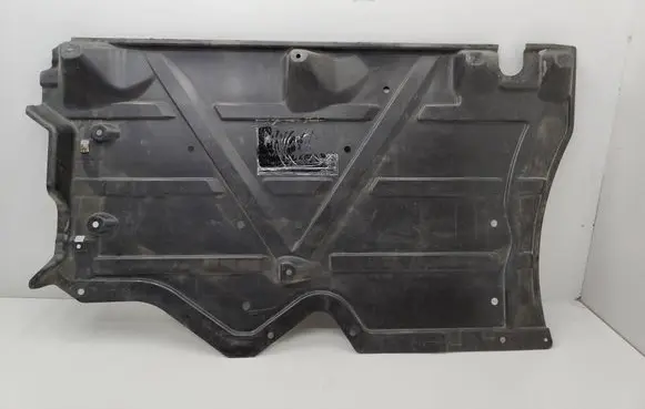 Mercedes-Benz A W169 Center/middle under tray cover A1696100408