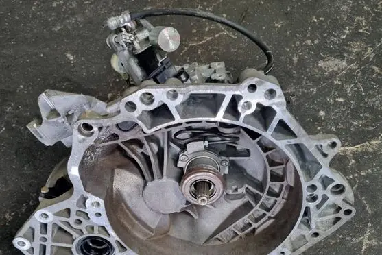Opel Astra J Manual 5 speed gearbox AK4U355