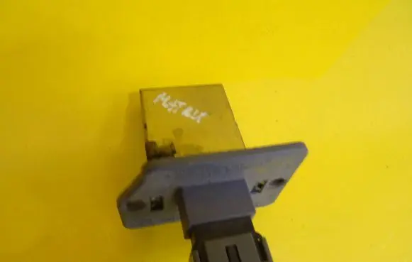 Hyundai Matrix Heater blower motor/fan resistor