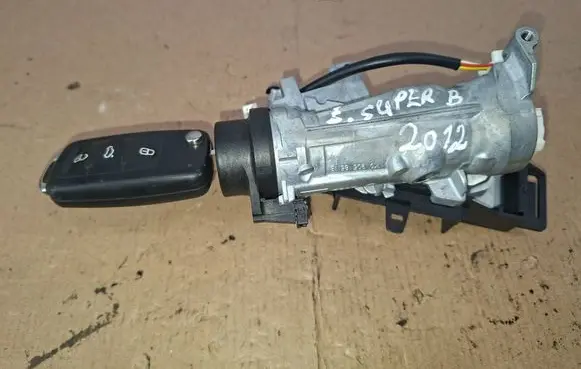 Skoda Superb B6 (3T) Ignition lock 1K0905851B 09660872712