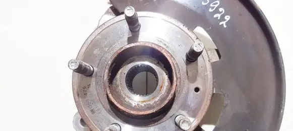 Opel Astra J Front wheel hub 13583479 fagde16915