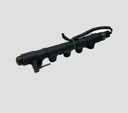 Toyota Corolla E120 E130 Fuel main line pipe 89458 12020