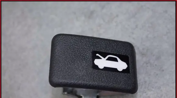 Honda Civic Engine bonnet (hood) release handle