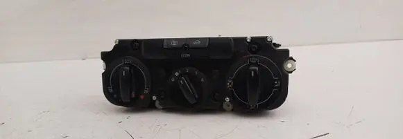 Volkswagen Touran I Climate control unit