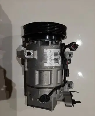 Renault Captur Air conditioning (A/C) compressor (pump) 926001654R