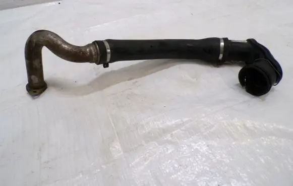 Intercooler hose/pipe