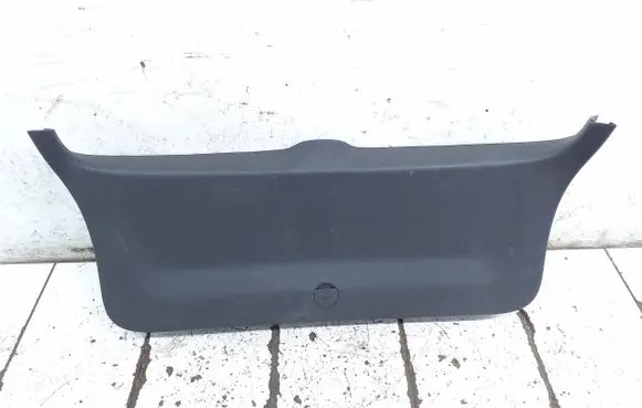 Volkswagen Golf V Tailgate/boot lid cover trim 1K9867605