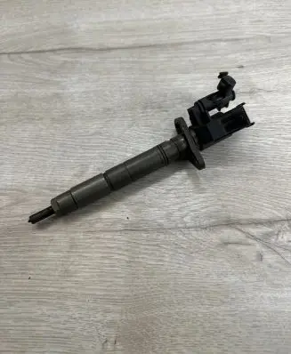Citroen C5 Fuel injector 9X2Q9K546DB