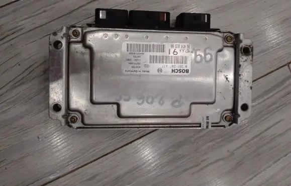 Peugeot 206 CC Engine control unit/module ECU 9647481580