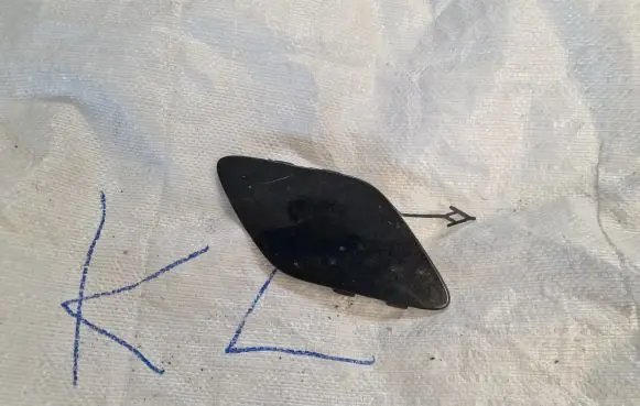 Opel Astra K Front tow hook cap/cover 13423599