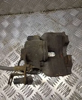 Volkswagen PASSAT B5.5 Front brake caliper