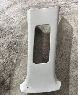 Volkswagen Polo IV 9N3 (B) pillar trim (top) 6Q4867244