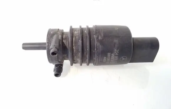 Mercedes-Benz C W204 Windscreen/windshield washer pump 2048660221