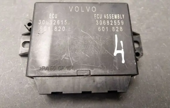 Volvo XC60 Parking PDC control unit/module 30682615 601820