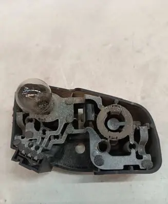 BMW 3 E46 Tail light bulb cover holder 388570R
