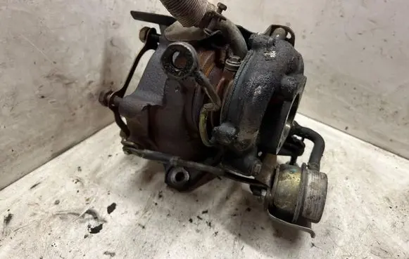 Nissan Almera Tino Turbo 144114U115