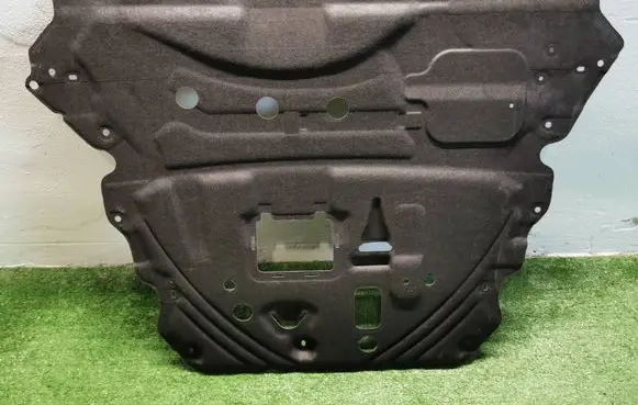 Ford Kuga III Engine splash shield/under tray LX6B6B629GGDAN LX6B6B629GG