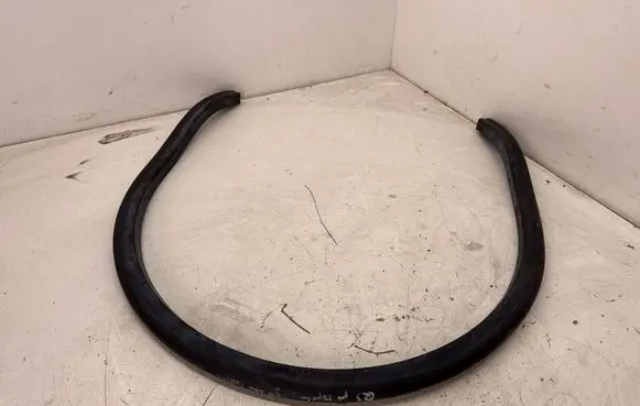 Audi Q3 F3 Engine compartment rubber 8S0823723A