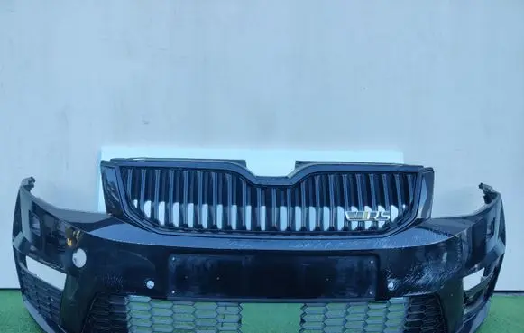 Skoda Octavia Mk3 (5E) Front bumper 5E0807221F