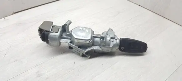 Ford Mondeo MK IV Ignition lock 3M513F880AE