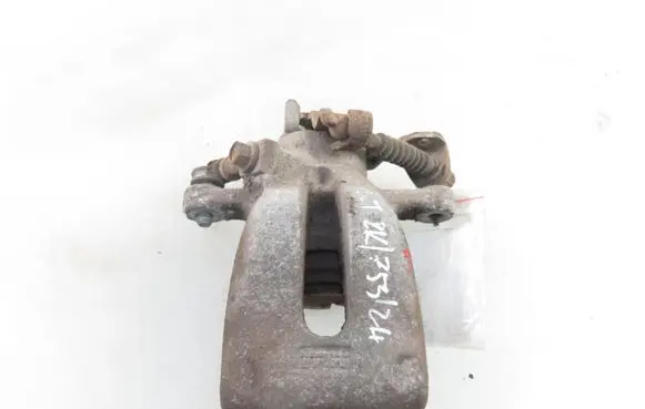 Opel Zafira B Rear brake caliper 