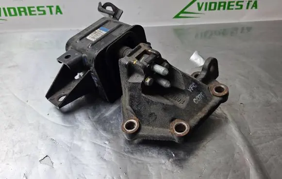 Hyundai i20 (BC3 BI3) Gearbox mount 21830Q0100 MDCT02400