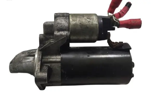 BMW X3 E83 Starter motor 7796892