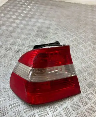 BMW 3 E46 Rear/tail lights 388021L1