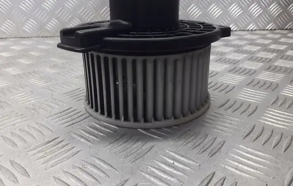 Mazda 6 Front door blower motor GJ6BA02