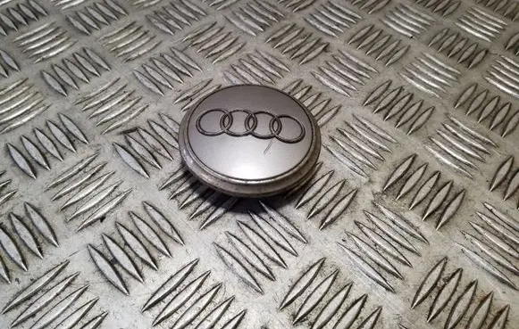Audi Q7 4L Original wheel cap 4L0601170