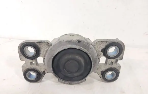 Land Rover Range Rover Evoque L538 Engine mount bracket BJ32711121AC