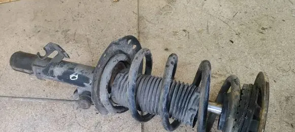 Ford S-MAX Front shock absorber with coil spring 2000041