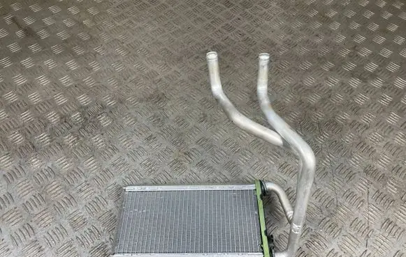 Subaru Forester SK Heater blower radiator