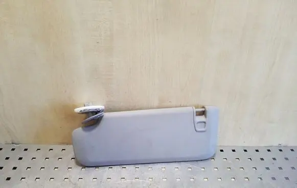 Opel Astra J Sun visor