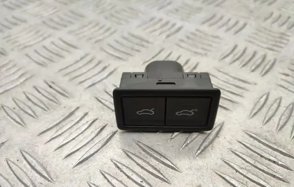 Volkswagen Arteon Tailgate/boot open switch button 3G0959832A