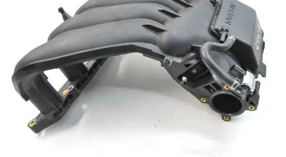 Nissan Juke I F15 Intake manifold