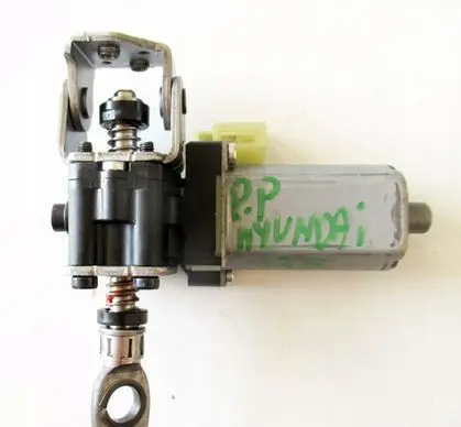Hyundai i30 Seat adjustment motor 88683F2000