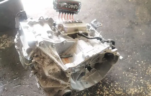 Toyota C-HR I Automatic gearbox PF02 P610