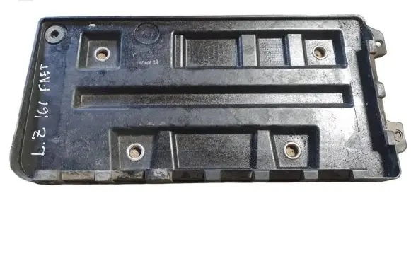 Battery tray